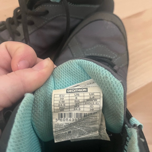 Quechua Women’s Black and Gray Hiking Shoes - Picture 3 of 3